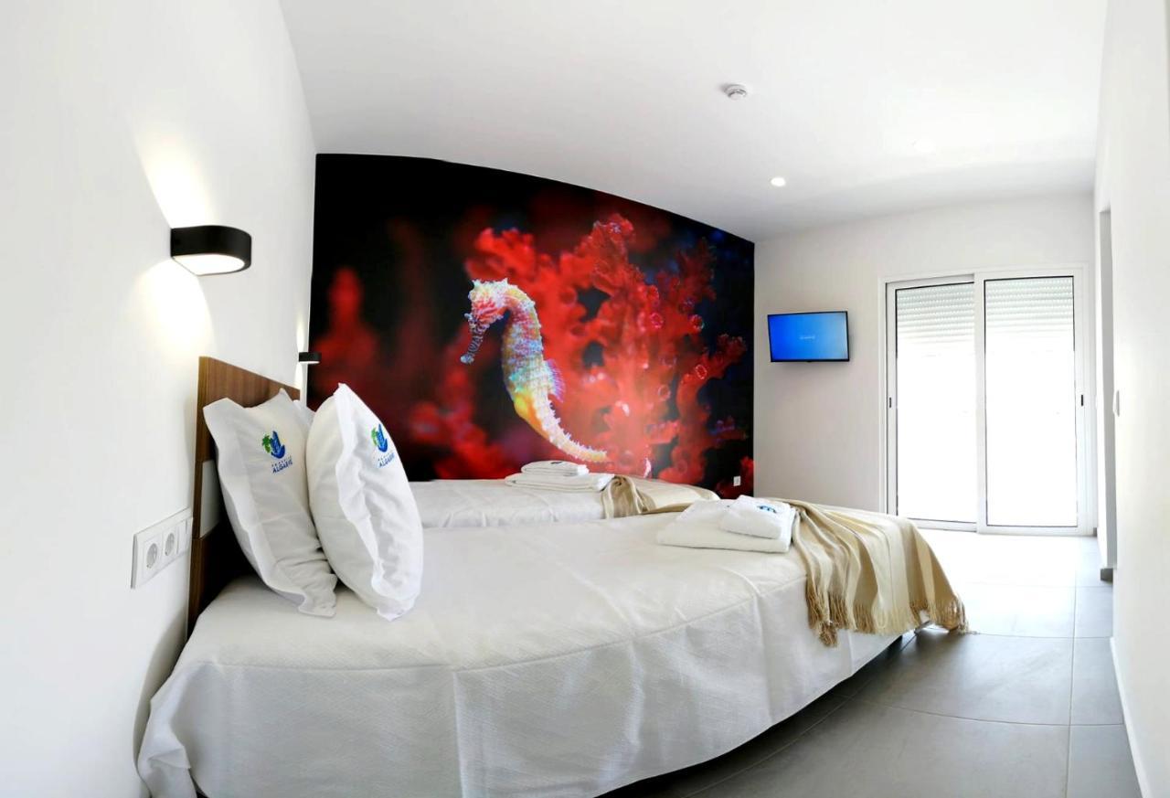 Suites Paradise Algarve Quarteira Exteriör bild