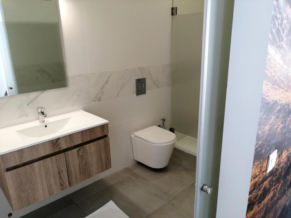 Suites Paradise Algarve Quarteira Exteriör bild