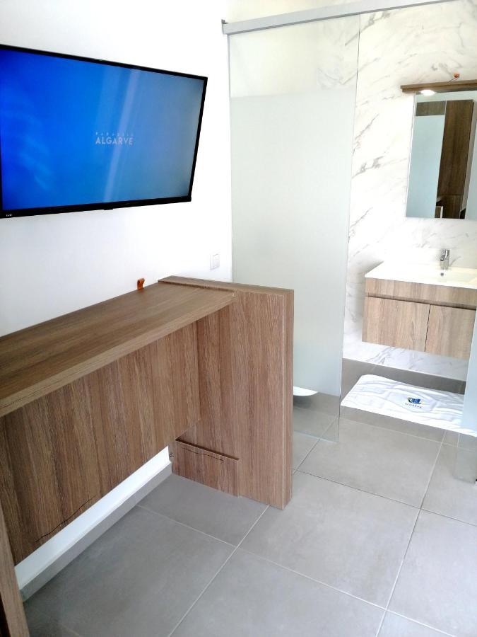 Suites Paradise Algarve Quarteira Exteriör bild