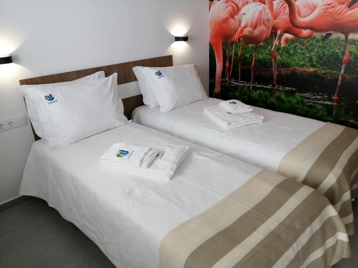 Suites Paradise Algarve Quarteira Exteriör bild